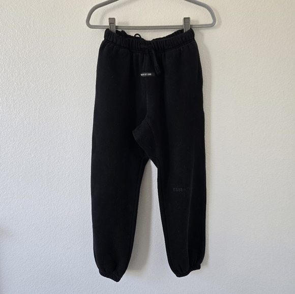 Fear of God Essentials Black Color Sweatpants size Small - Picture 1 of 16
